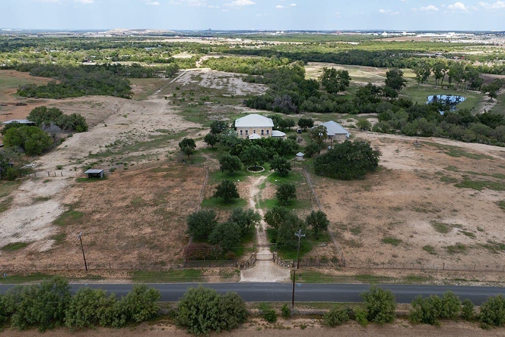 100 acres in Bexar County - photo 29
