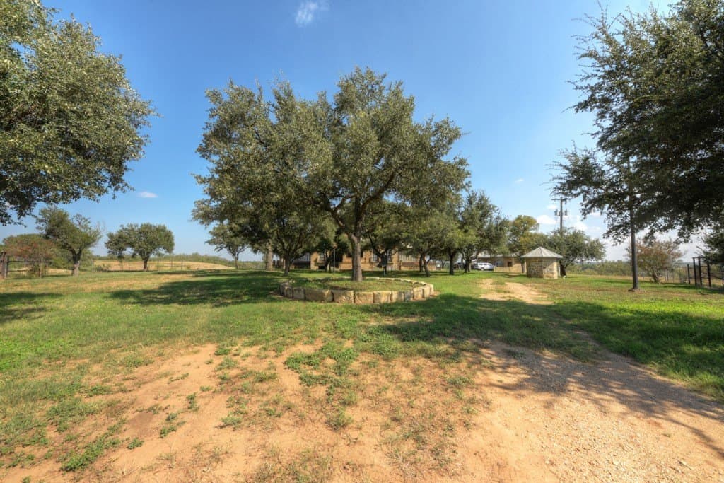 100 acres in Bexar County - photo 3