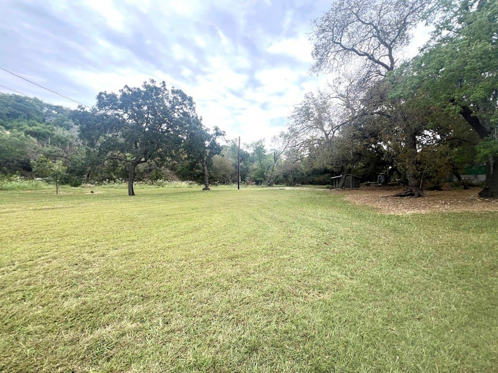 10 acres in Kerr County - photo 26