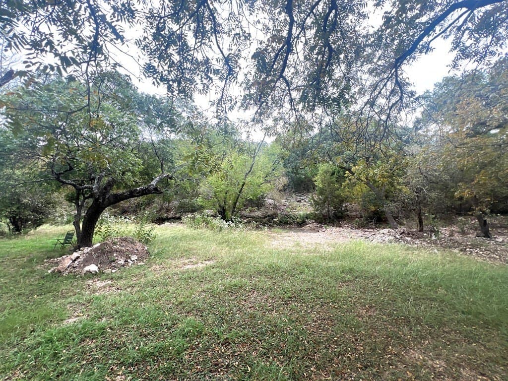 10 acres in Kerr County - photo 19