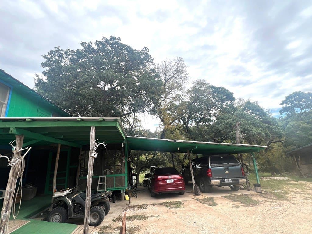 10 acres in Kerr County - photo 18
