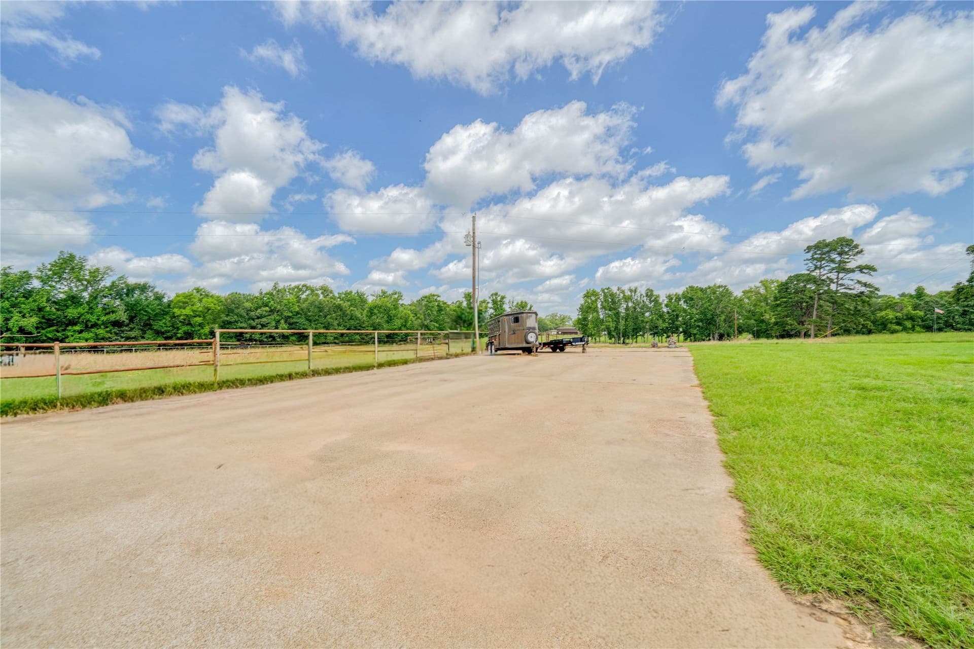 15.52 acres in Franklin (TX) County - photo 36