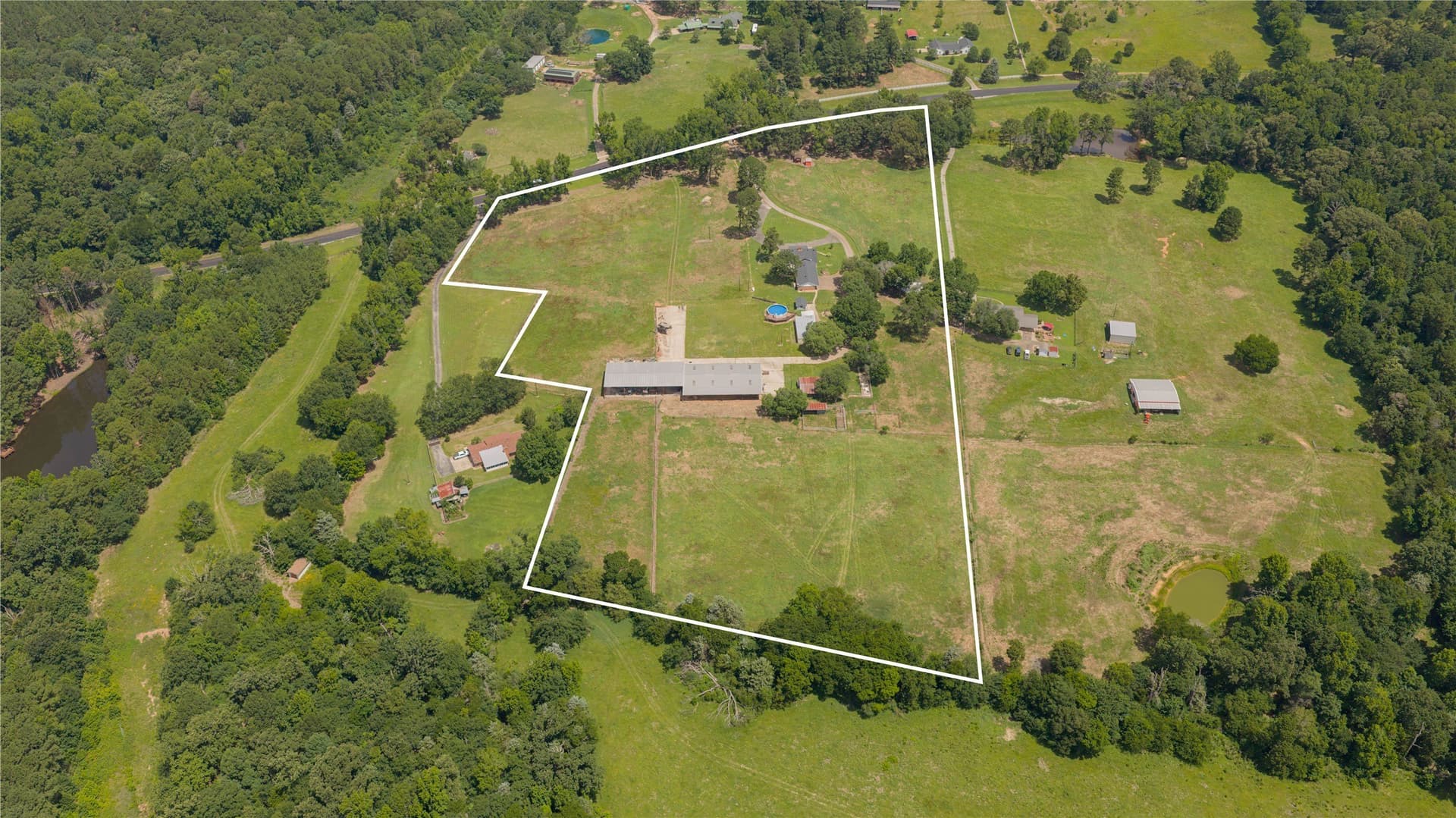15.52 acres in Franklin (TX) County - photo 32