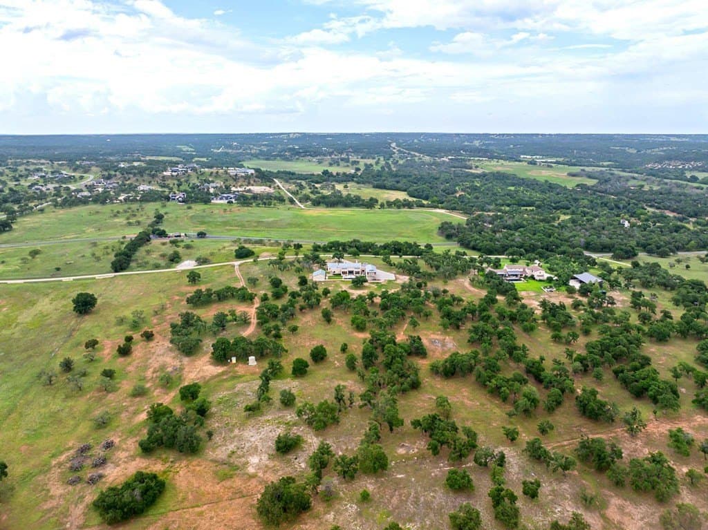 10.01 acres in Gillespie County gallery image 3