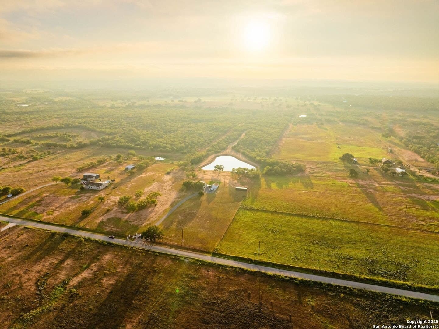 27.5 acres in Guadalupe County gallery image 4