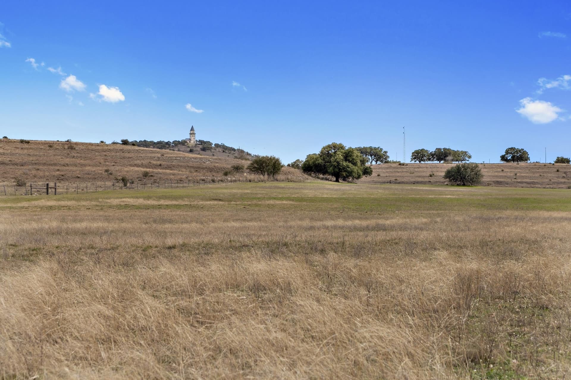 31.72 acres in Blanco County gallery image 2