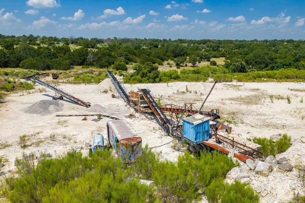 20.62 acres in Gillespie County - photo 4