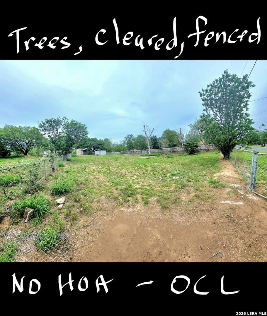 0.21 acres in Bexar County gallery image 2