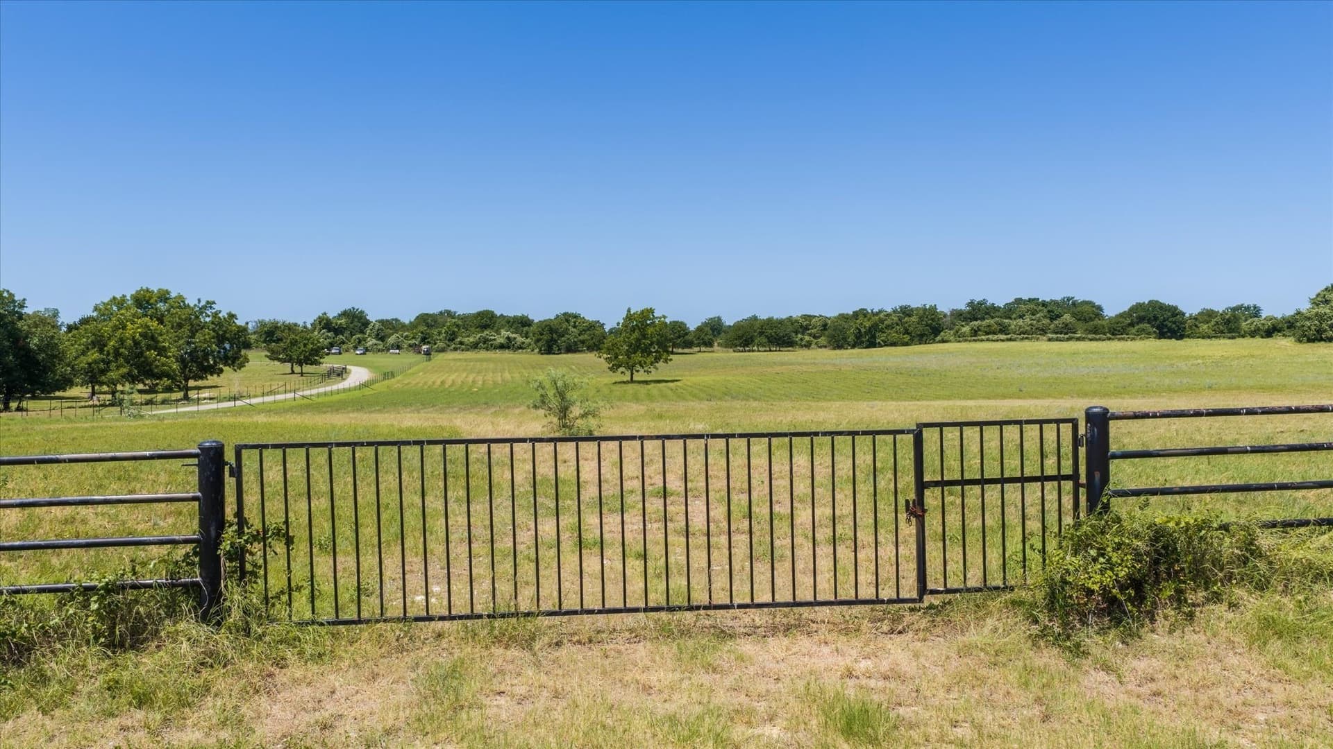 10 acres in Somervell County - photo 4