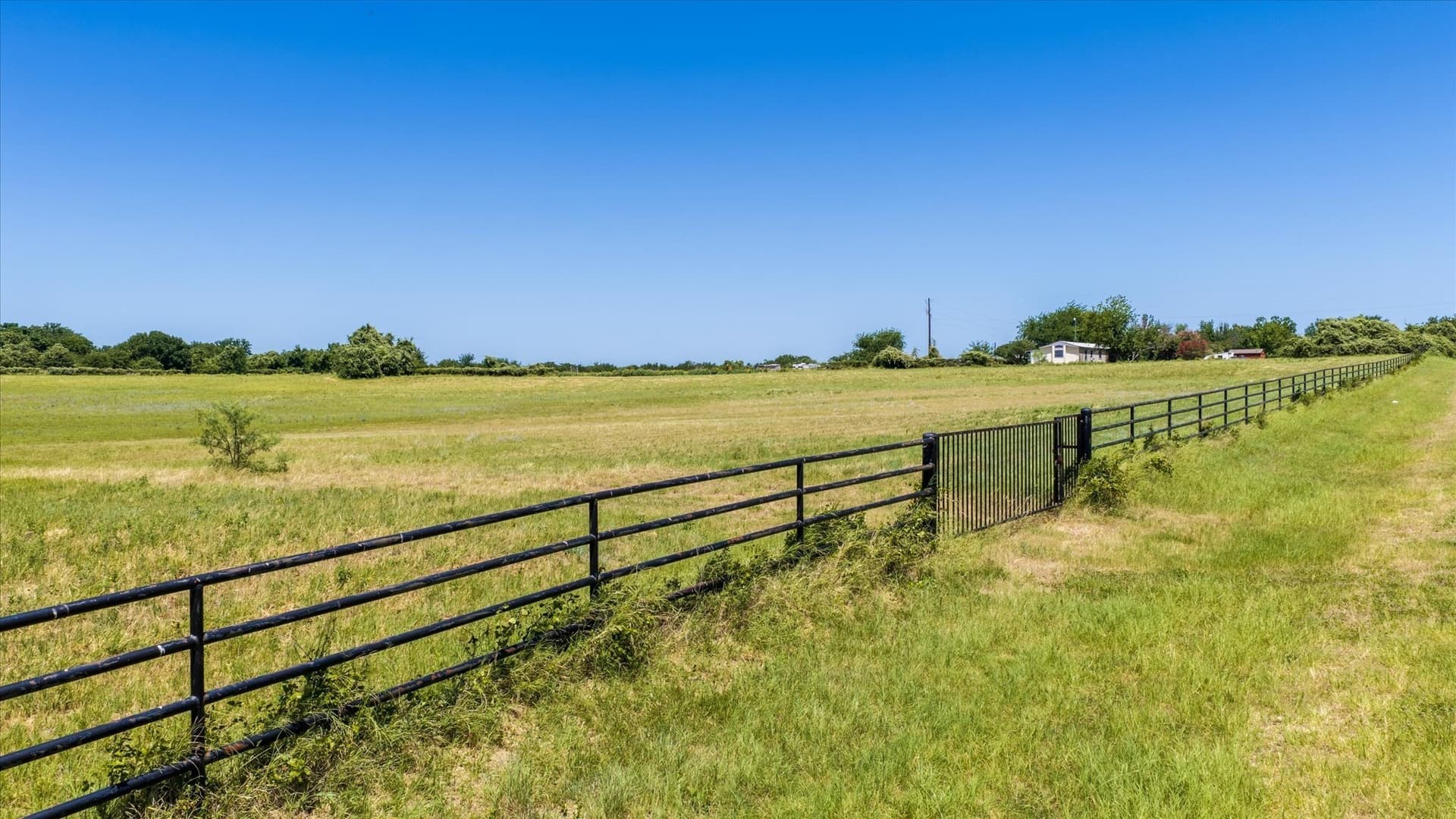 10 acres in Somervell County - photo 5