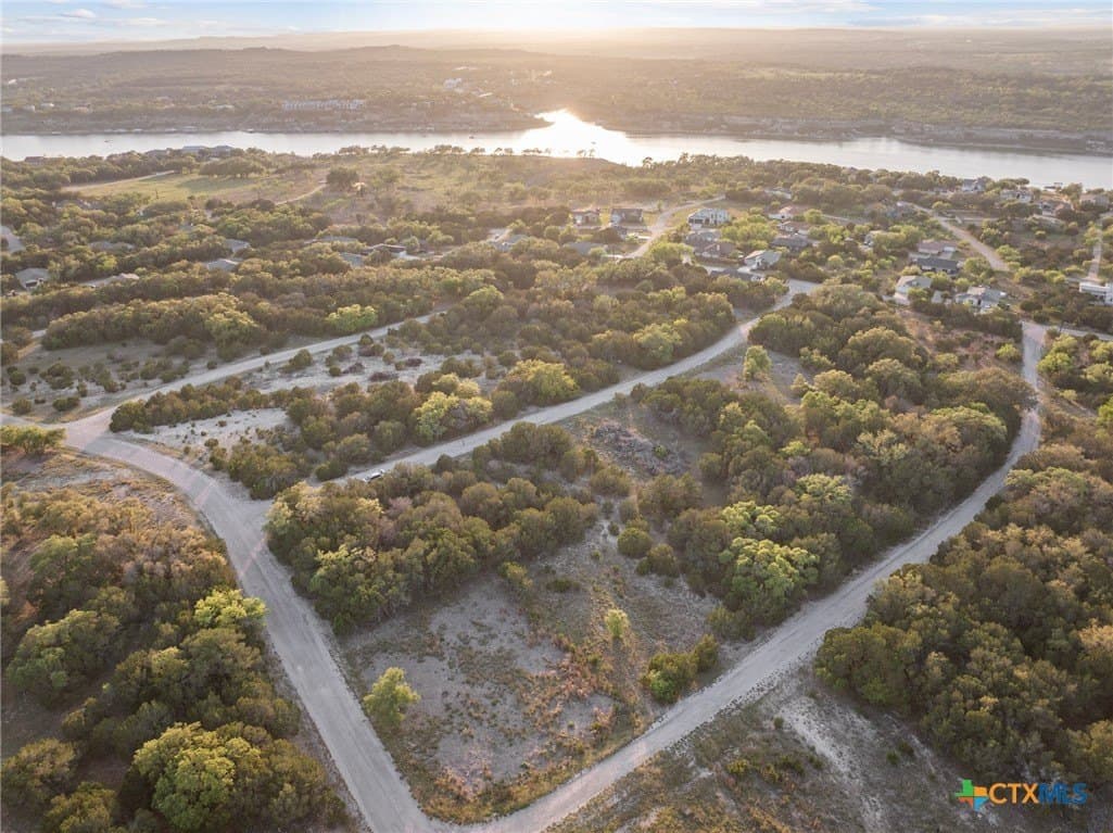 0.2 acres in Travis County gallery image 3