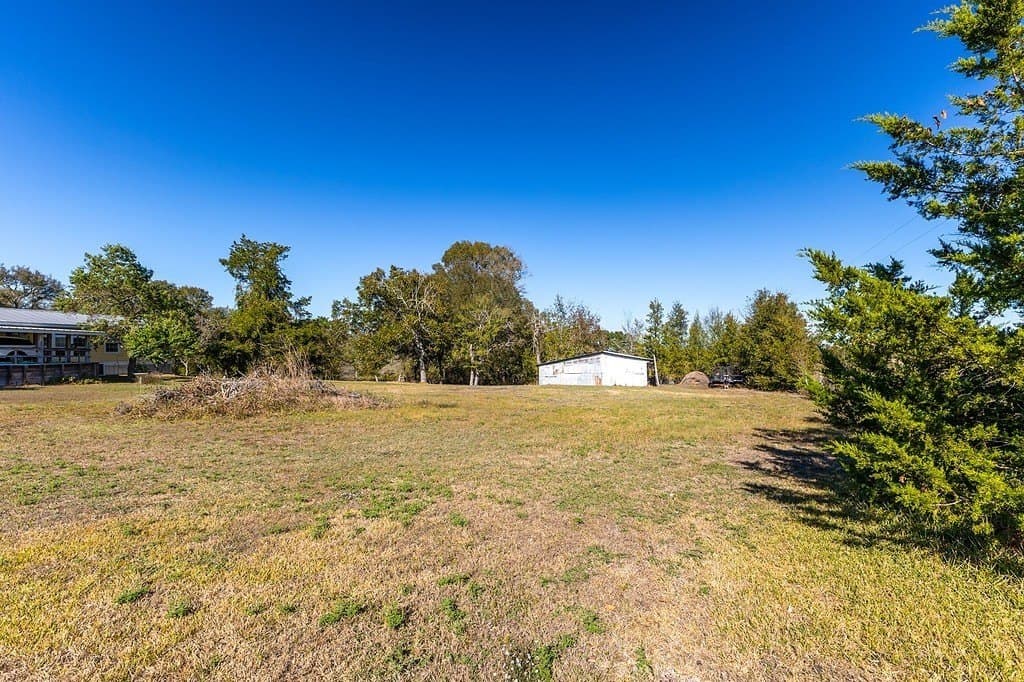 1 acres in Washington County gallery image 3