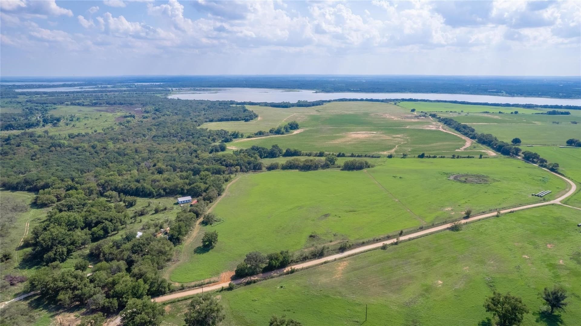 20.58 acres in Comanche County