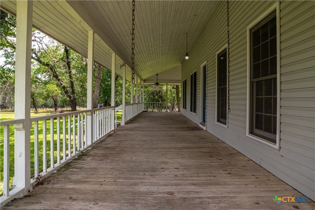 20 acres in Guadalupe County - photo 8