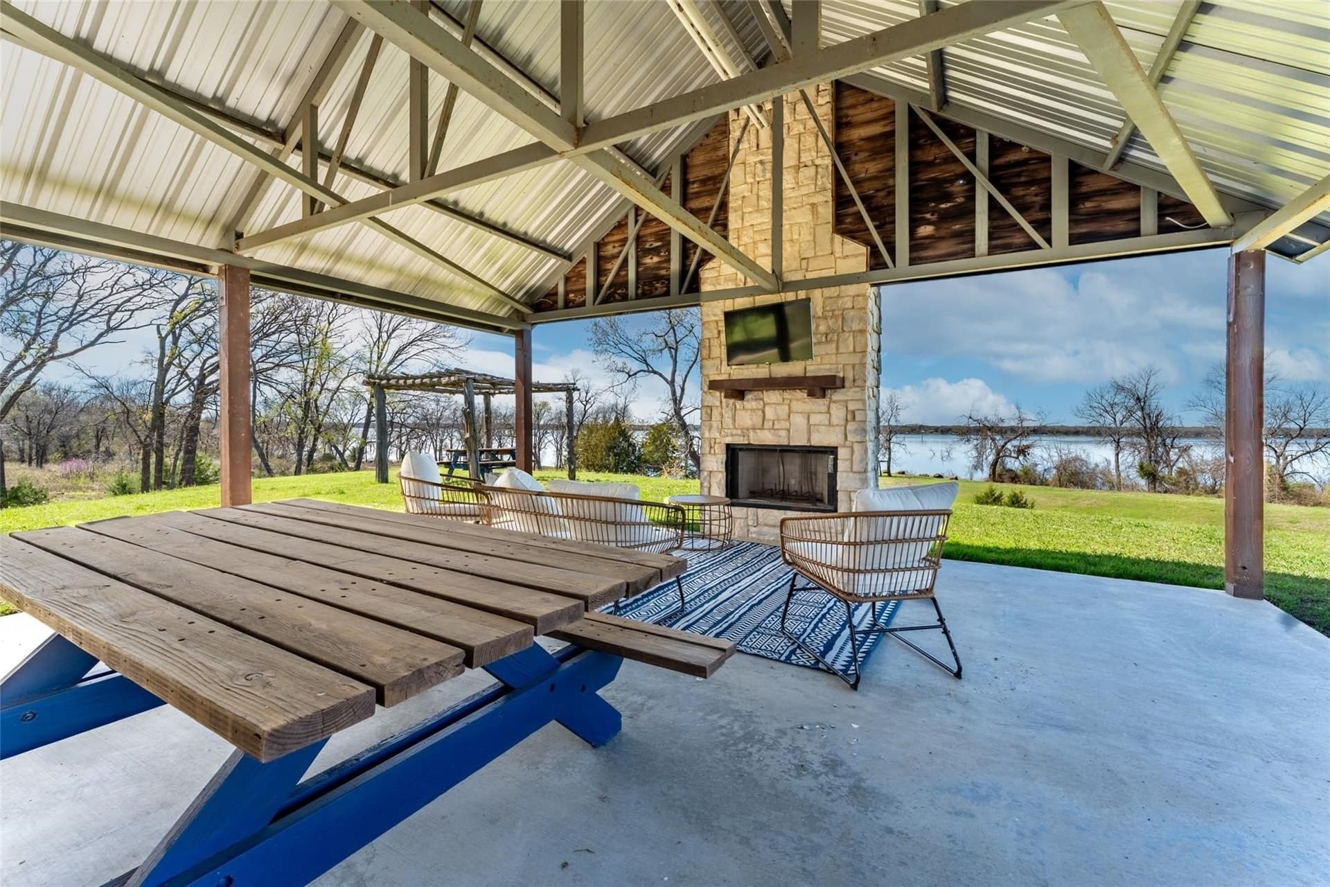 0.31 acres in Hunt County - photo 11