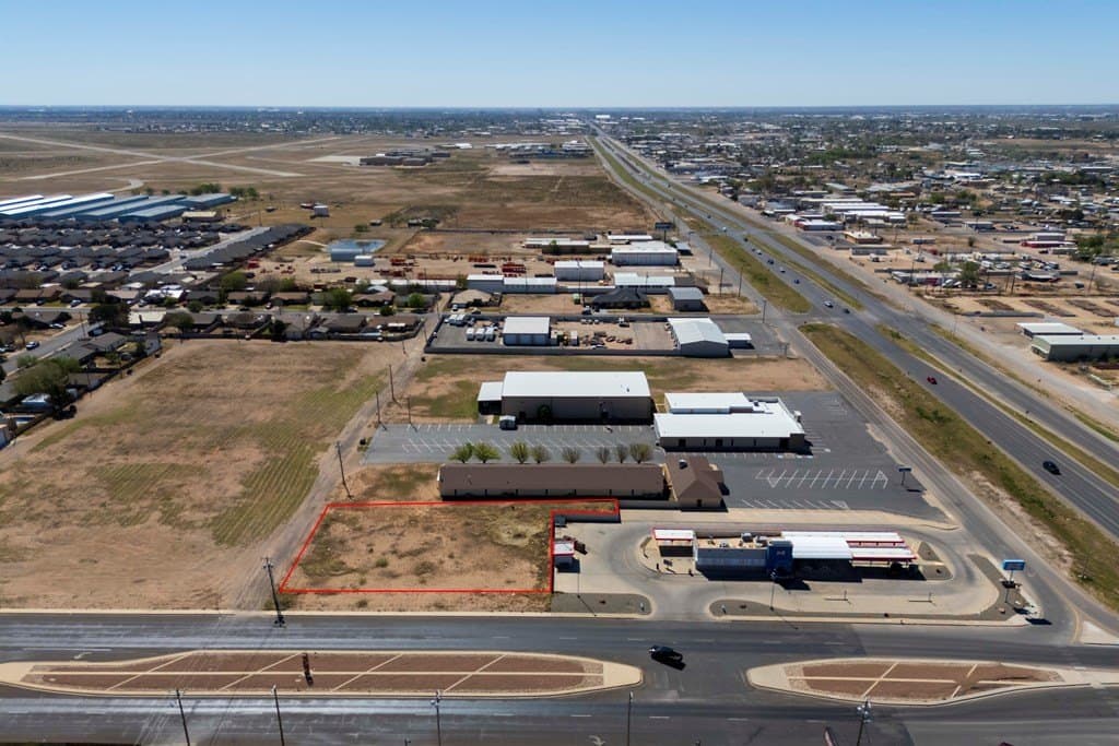 0.58 acres in Ector County - photo 8