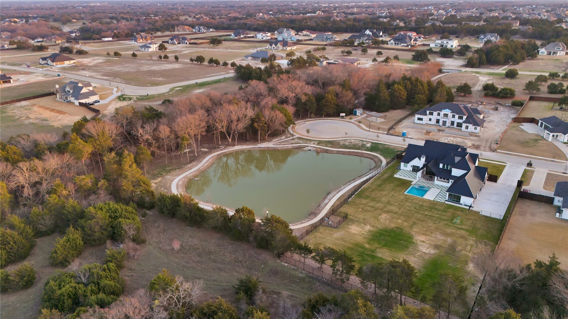 0.88 acres in Ellis County - photo 6