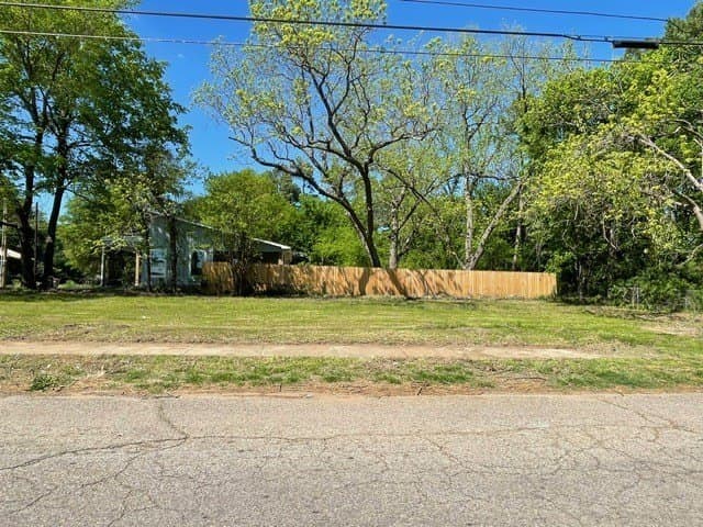 0.17 acres in Lamar County - photo 2