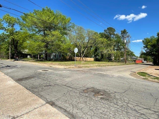 0.17 acres in Lamar County - photo 9