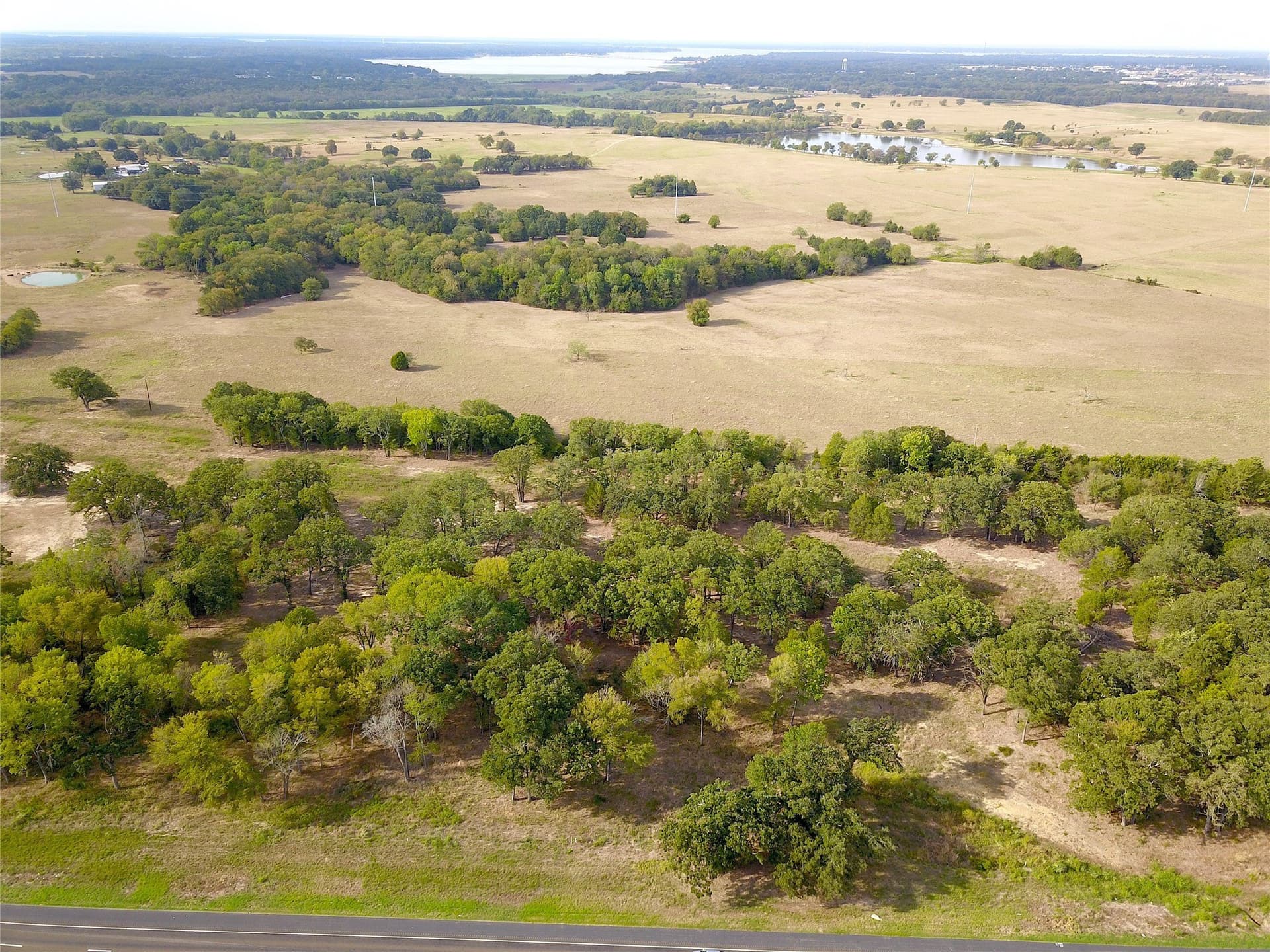 2 acres in Henderson County
