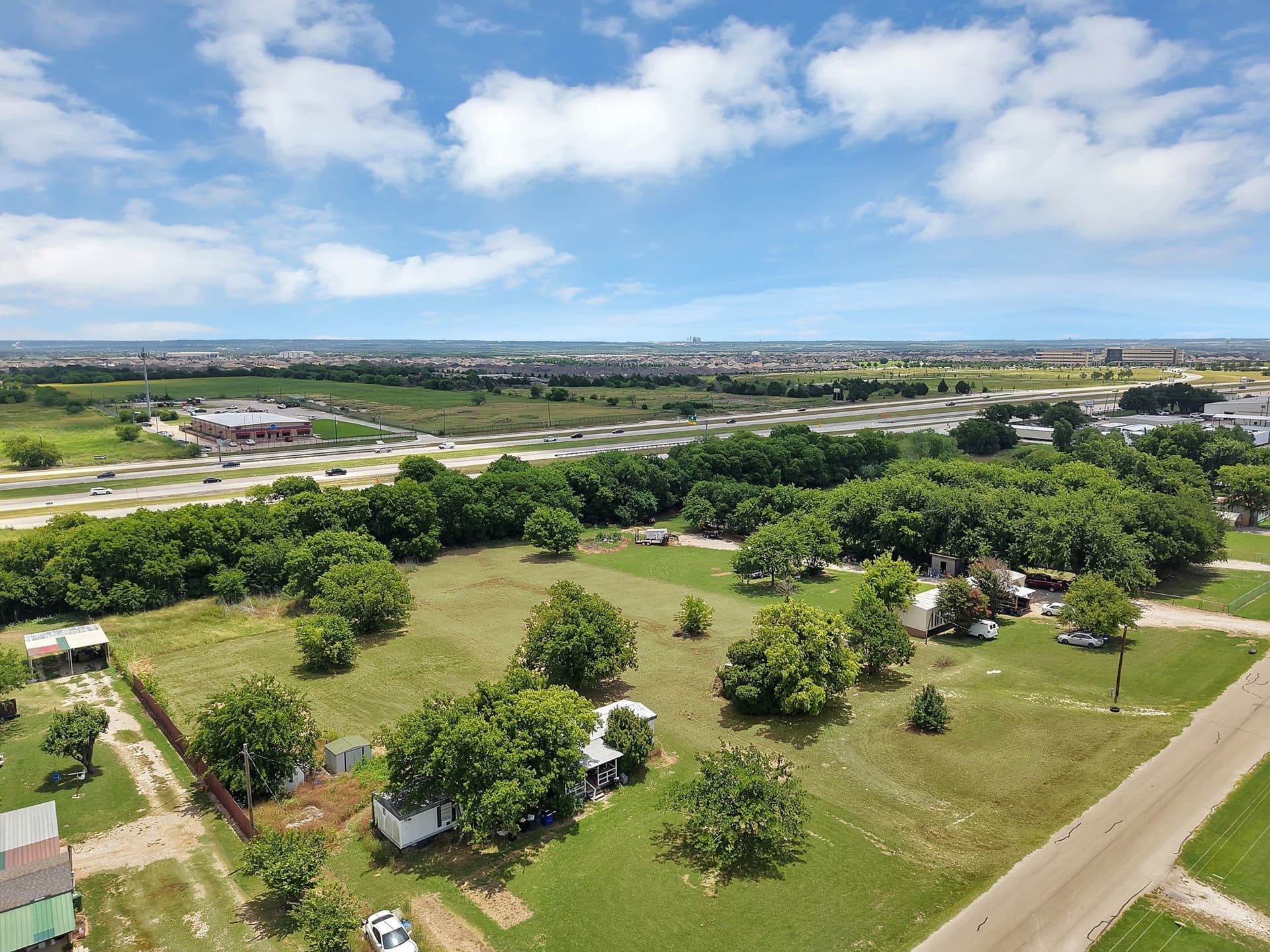 1.01 acres in Tarrant County - photo 7