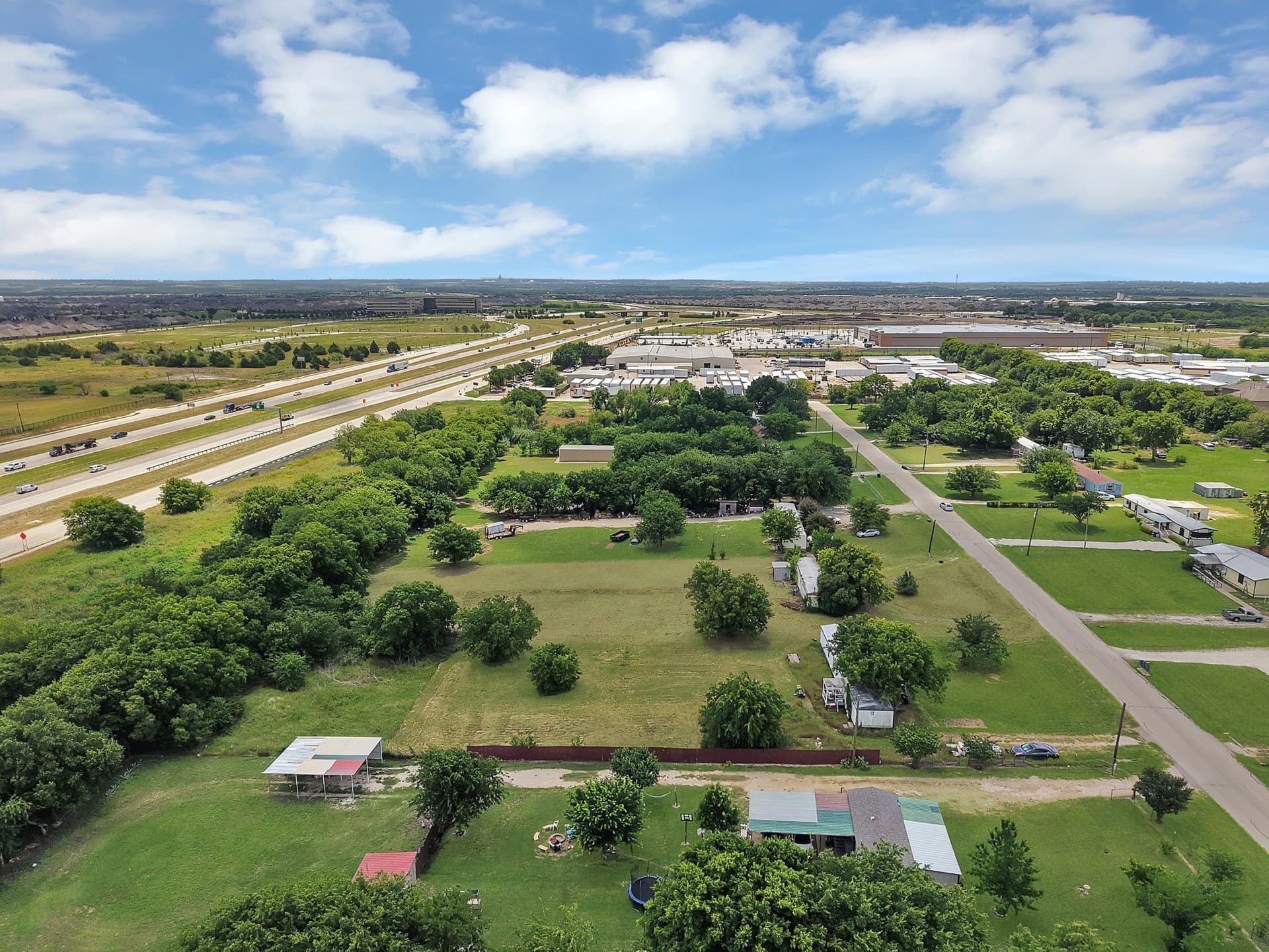 1.01 acres in Tarrant County - photo 8
