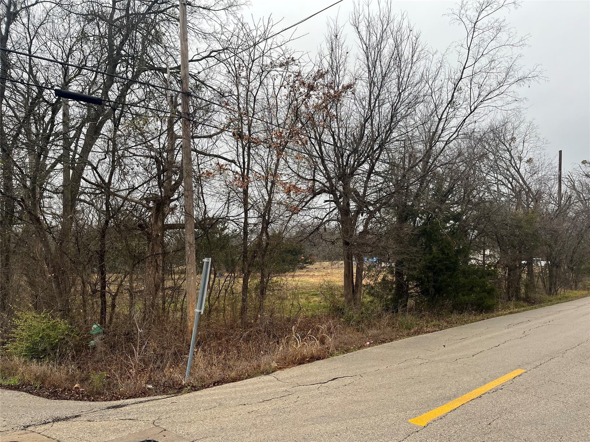 1.96 acres in Hunt County - photo 3