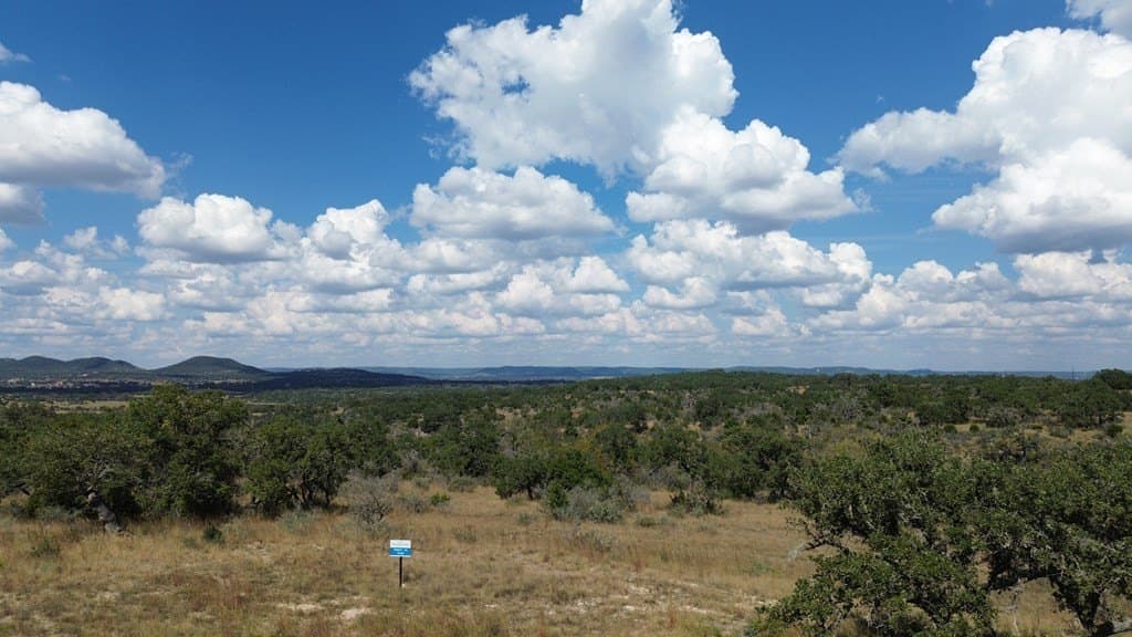 10 acres in Bandera County - photo 6