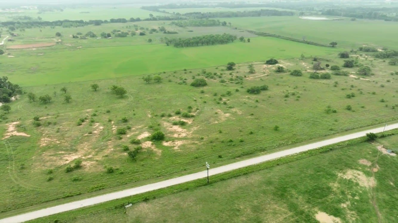 23.91 acres in Eastland County - photo 9