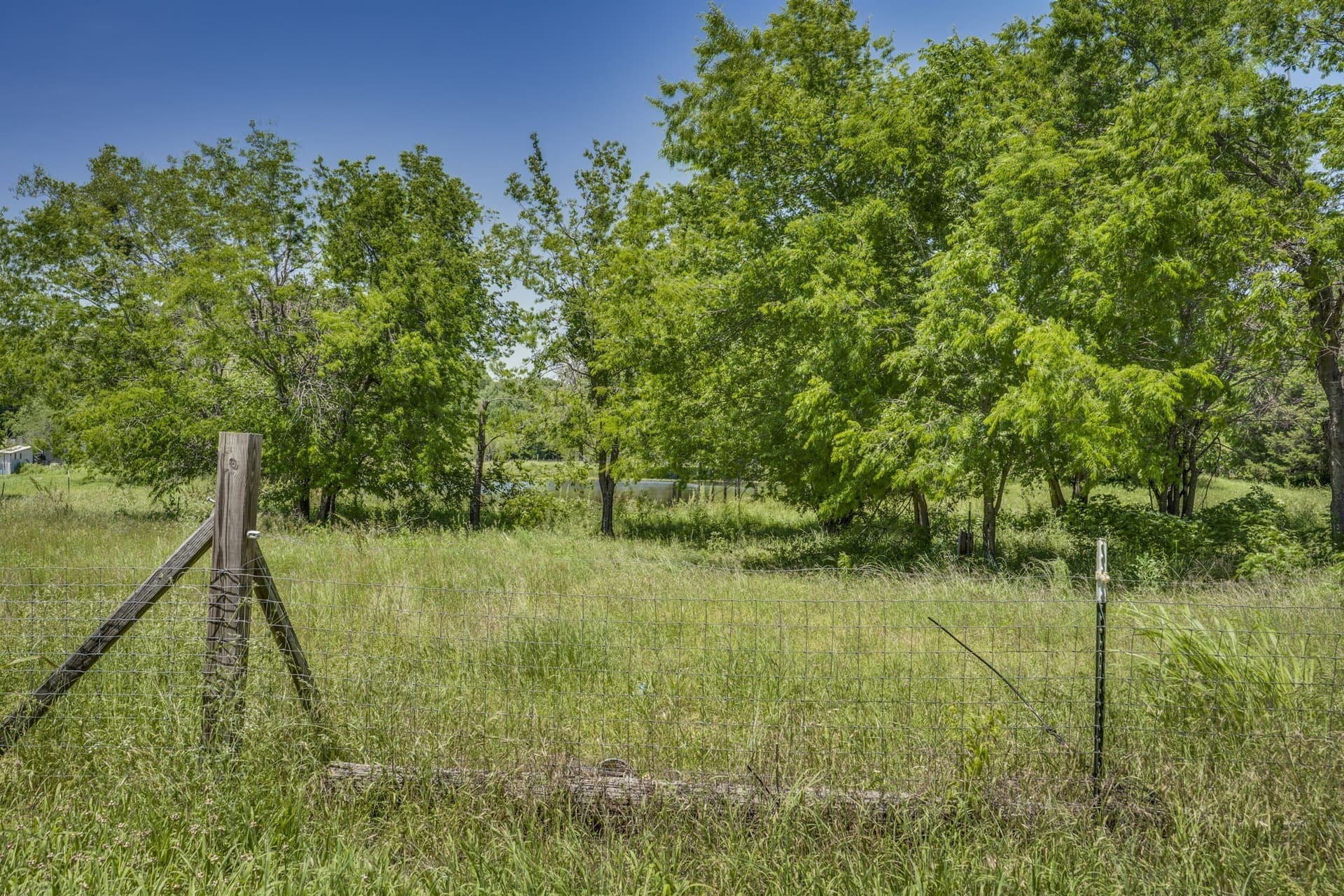 8.12 acres in Ellis County - photo 9
