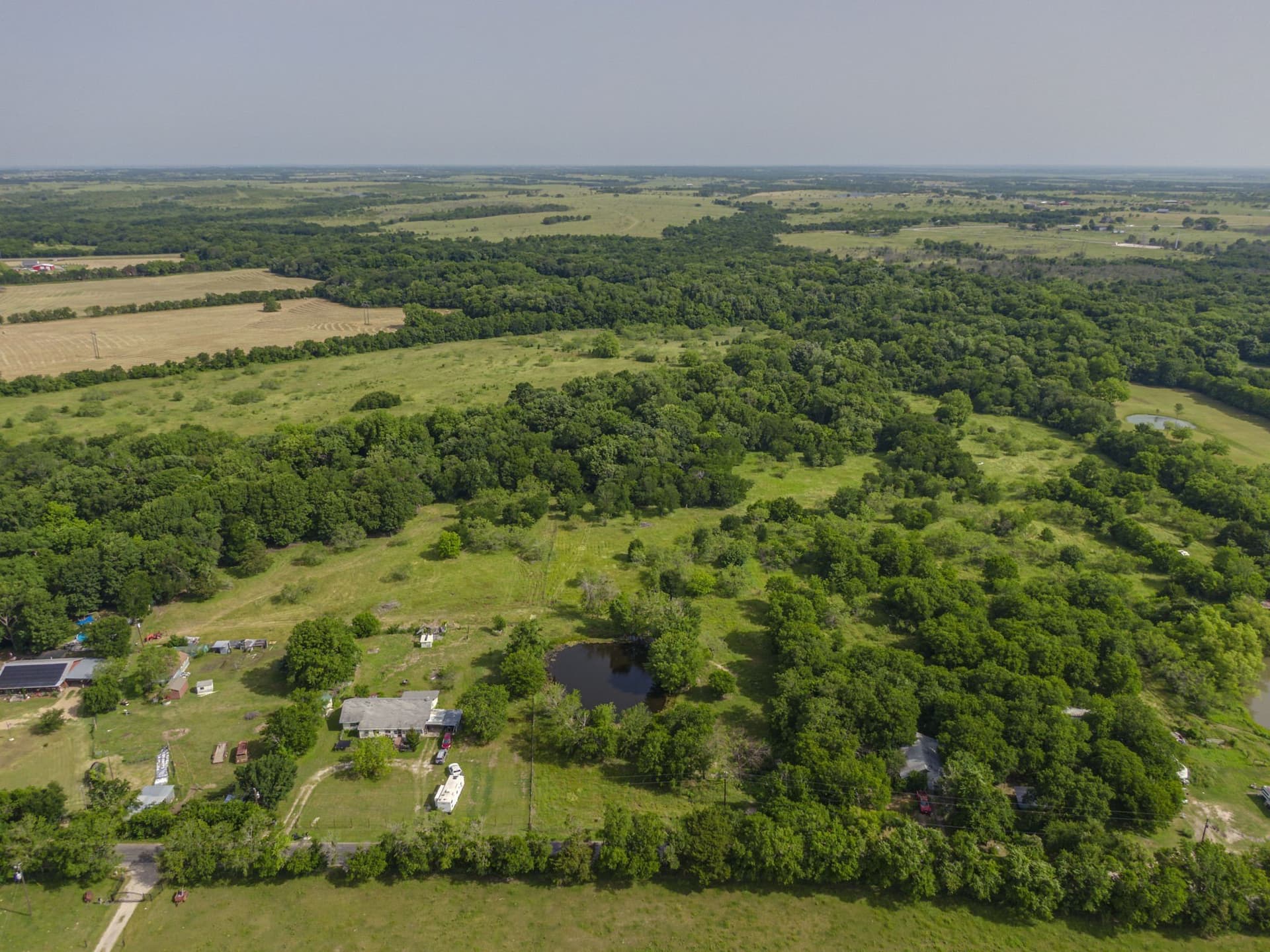8.12 acres in Ellis County gallery image 2