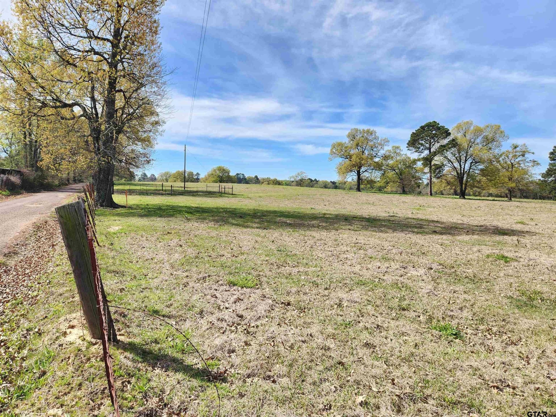 1.34 acres in Upshur County