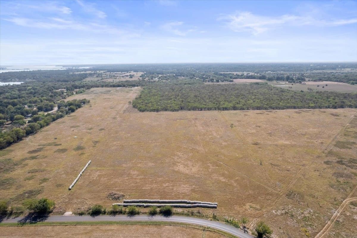 23 acres in Kaufman County - photo 8