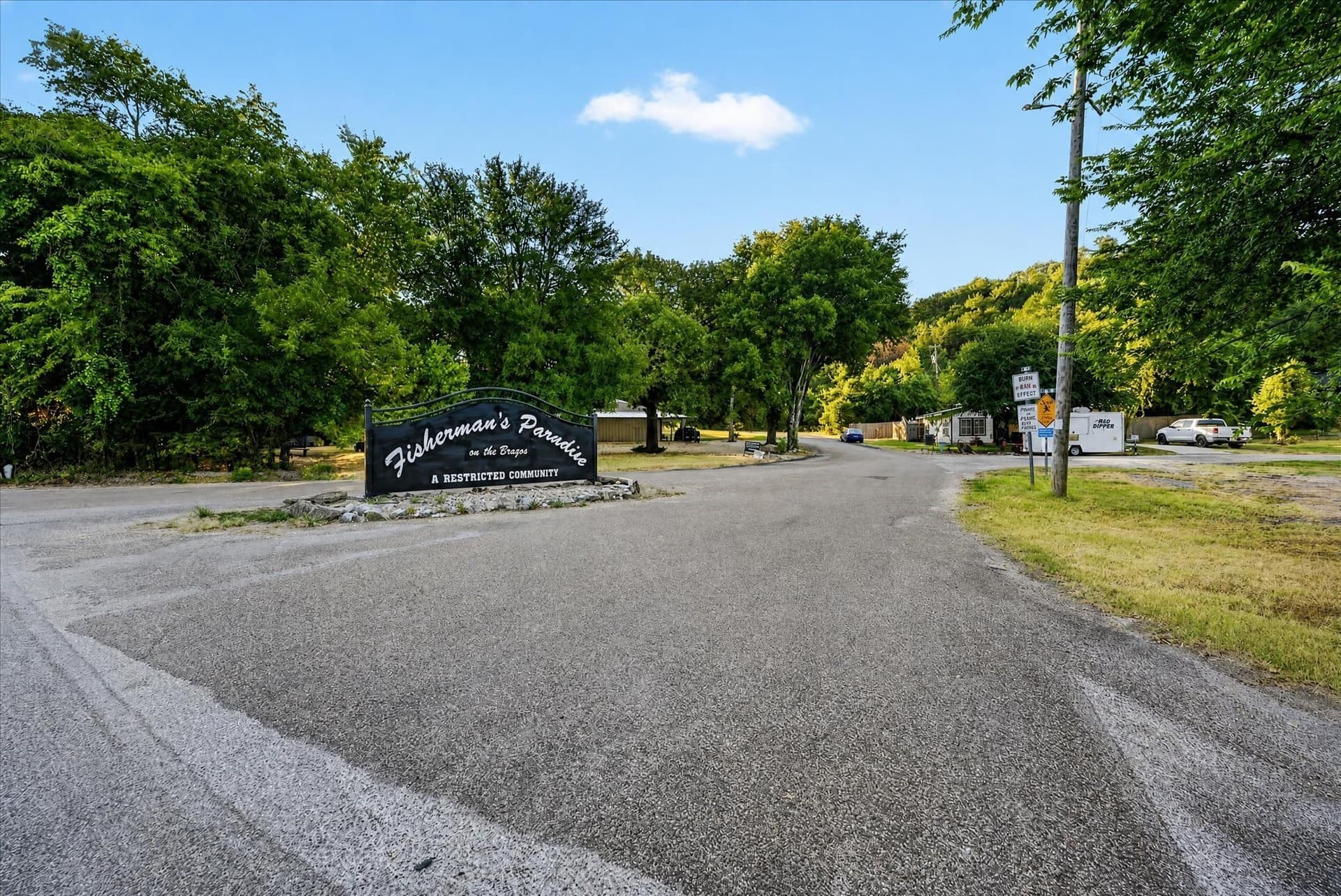 0.88 acres in Johnson County - photo 3