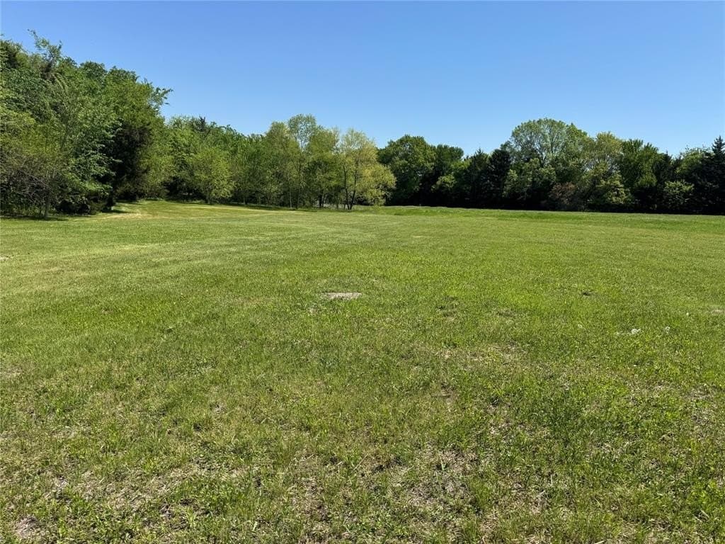 2 acres in Grayson County
