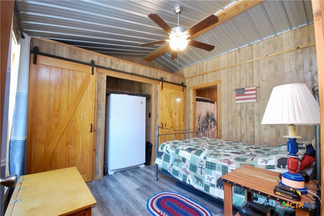 72.4 acres in Lavaca County - photo 9