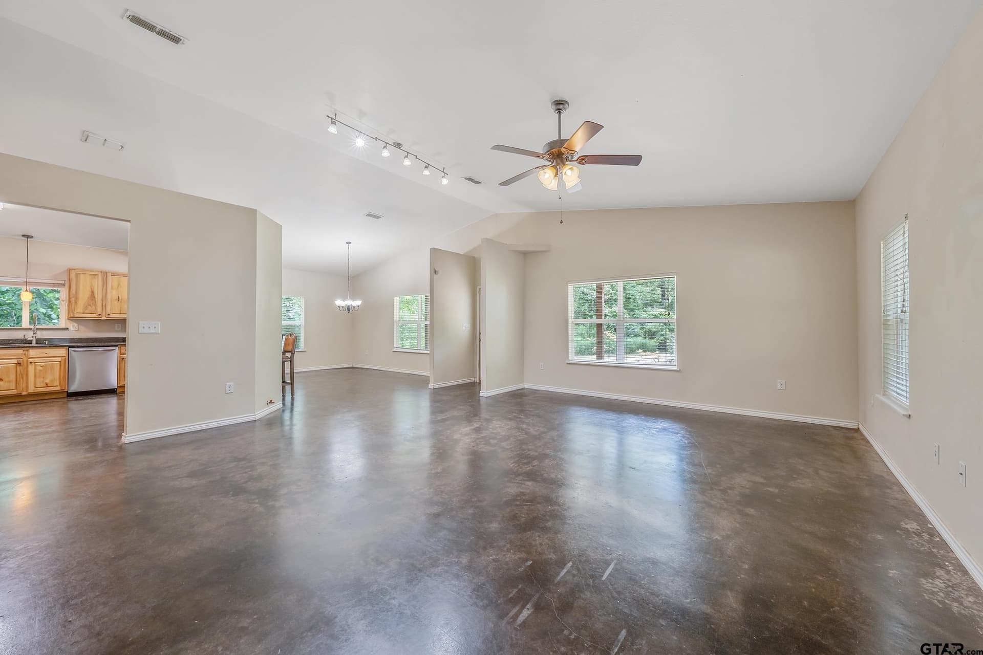 12.05 acres in Smith County - photo 8