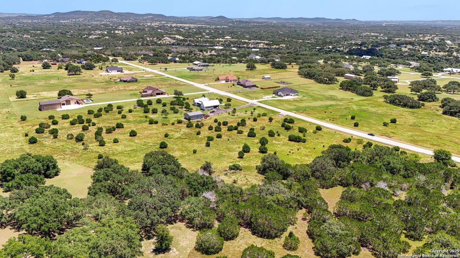 4.04 acres in Bandera County - photo 6