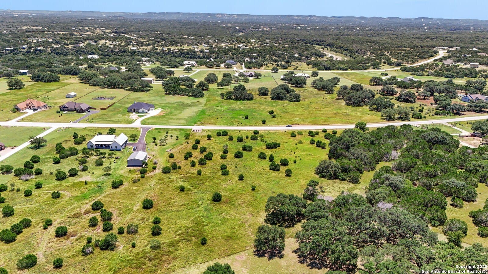 4.04 acres in Bandera County gallery image 4