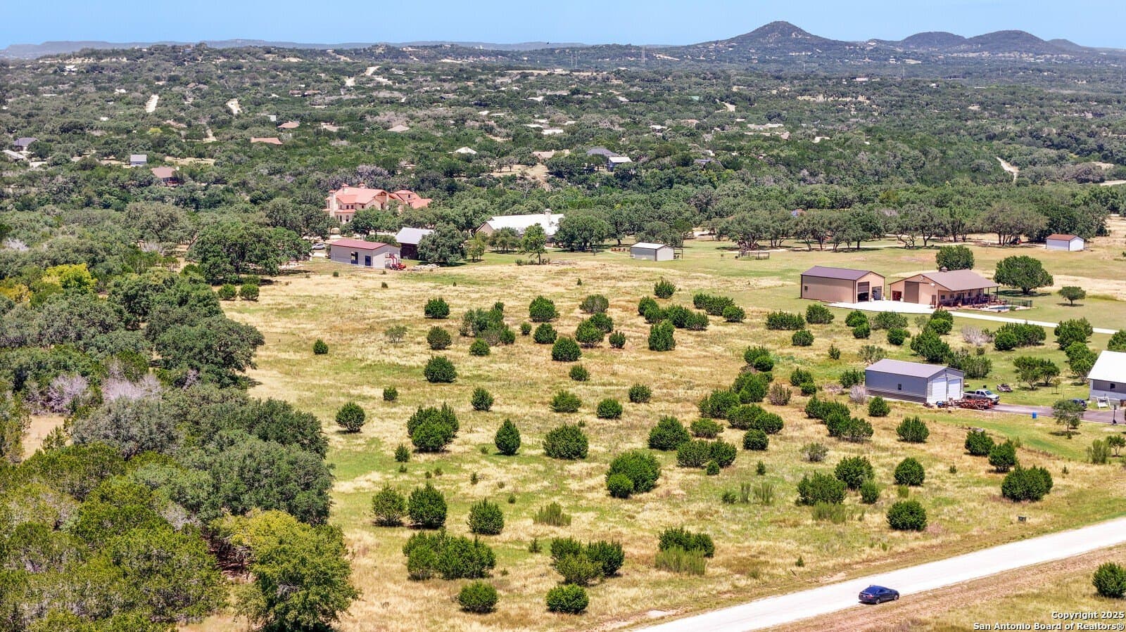 4.04 acres in Bandera County - photo 9