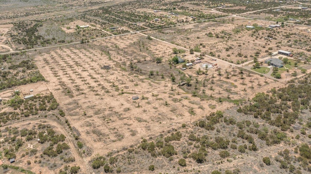 23.06 acres in Howard County - photo 10