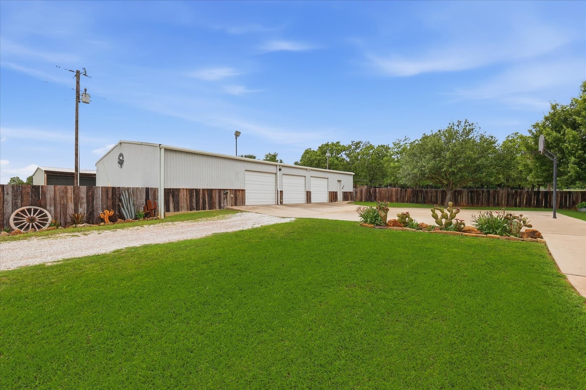 9.79 acres in Wise County - photo 33