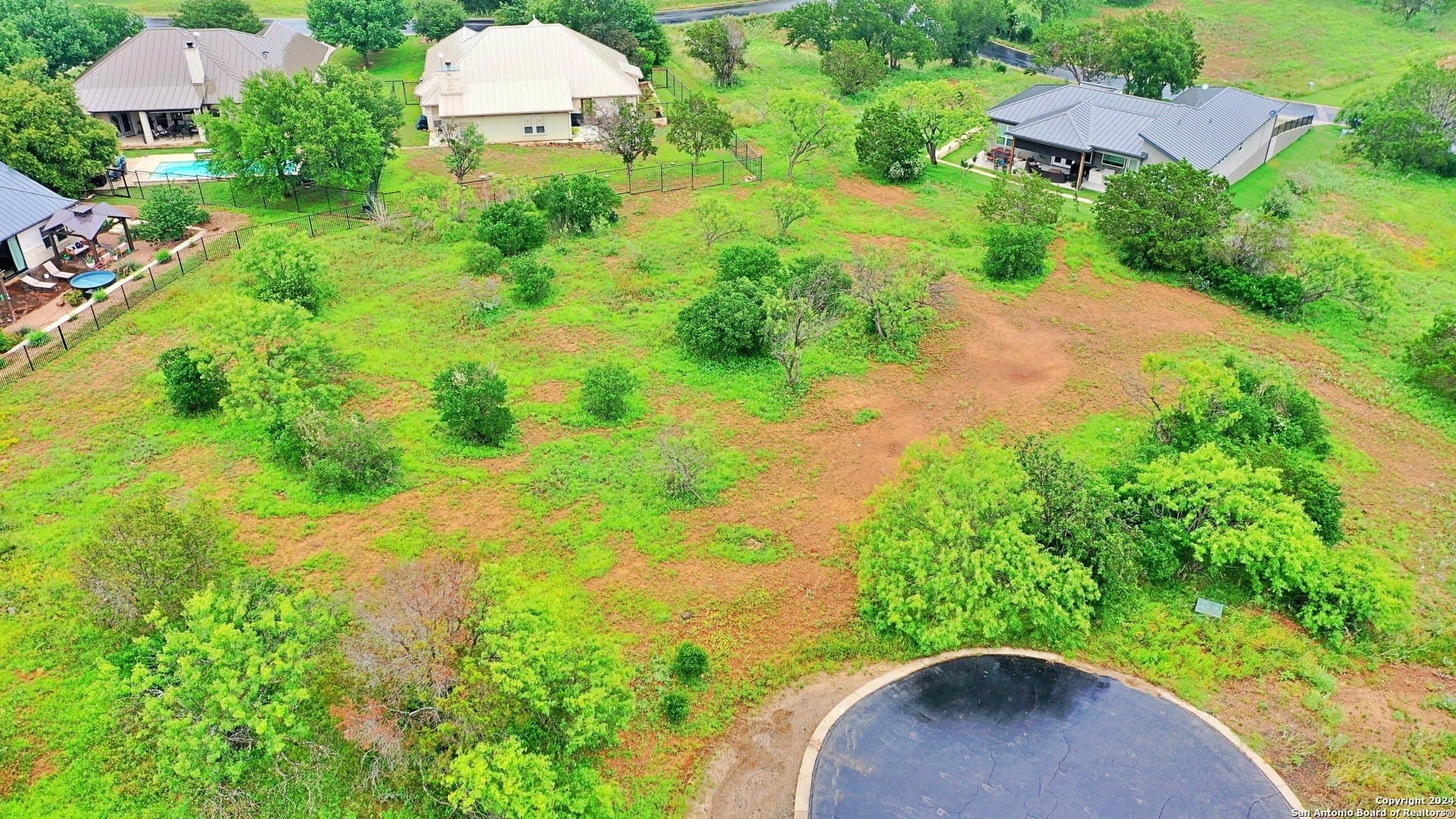 0.26 acres in Llano County gallery image 2