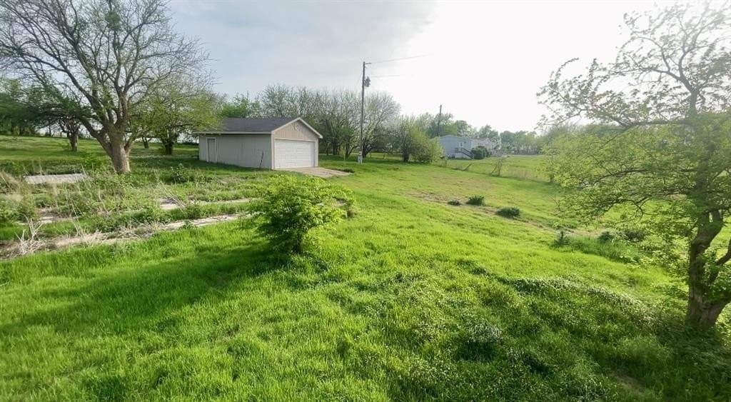 2.02 acres in Wise County gallery image 4