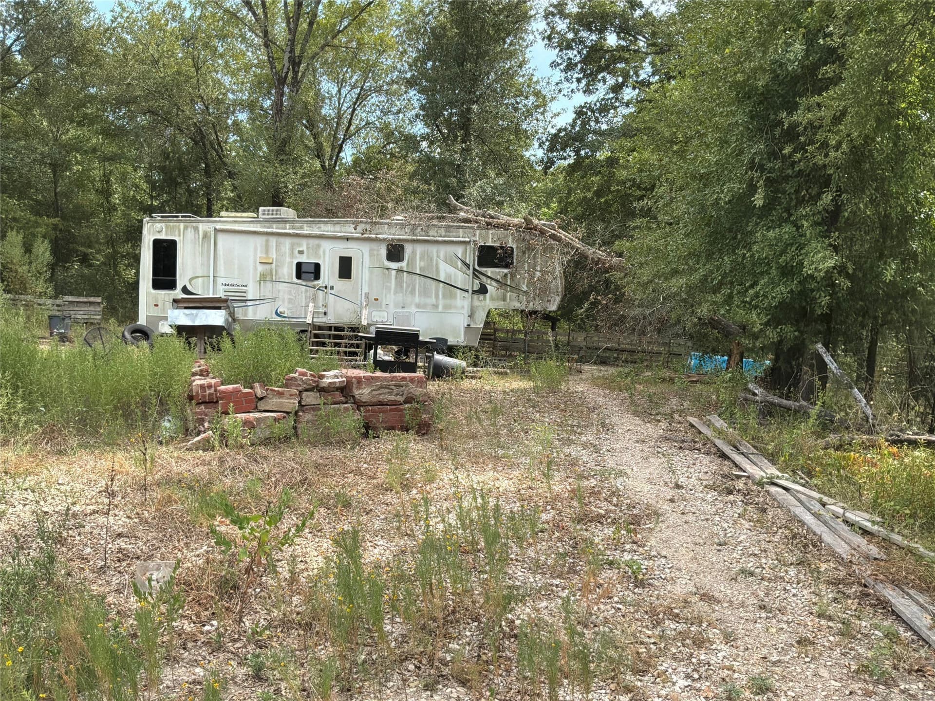 12.35 acres in Navarro County - photo 8