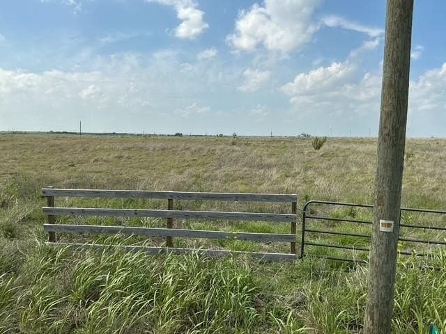 10.05 acres in Hill County gallery image 2