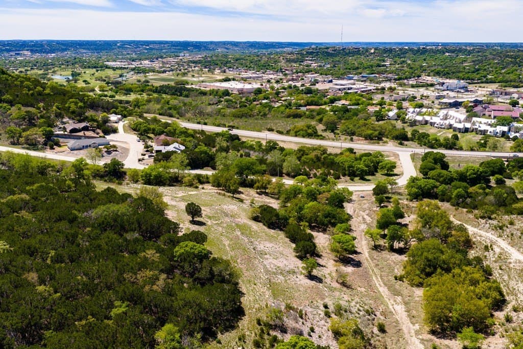 2.55 acres in Kerr County - photo 6