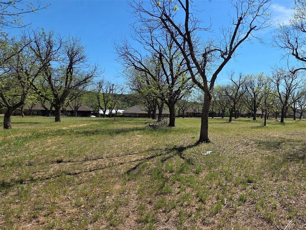 2.65 acres in Hood County