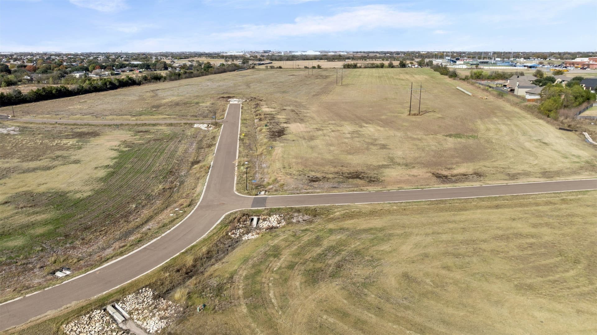 0.77 acres in McLennan County - photo 9