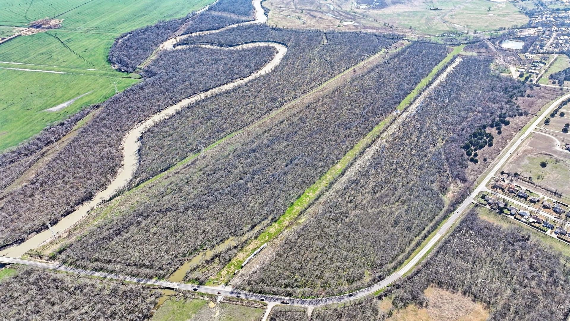 164.16 acres in Dallas County